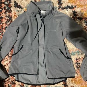 Columbia windbreaker